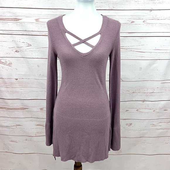 Free People Boho Dusty Mauve Criss Cross V-neckline Tunic Sweater - Picture 2 of 12